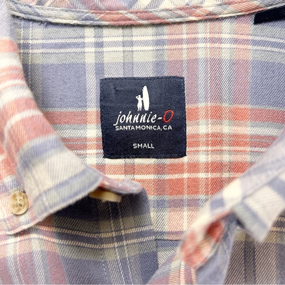 JOHNNIE O CARL PLOTT
TUCKED BUTTON UP SHIRT
JMWL8170 Size Small - Picture 9 of 12